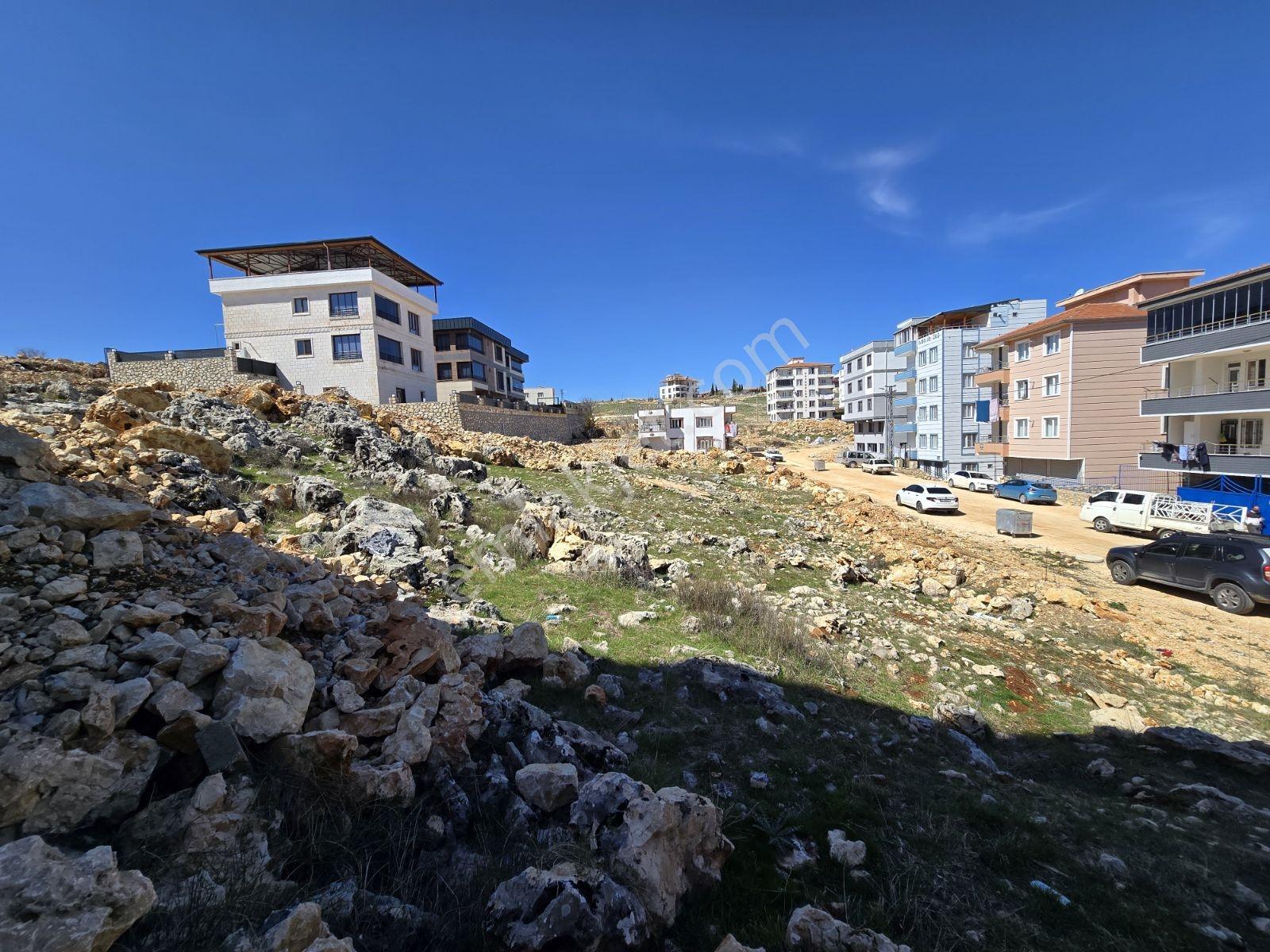 Hakev'den Erdemoğlunda,merkezi Konumda Satılık Villa Arsası - Görsel 14