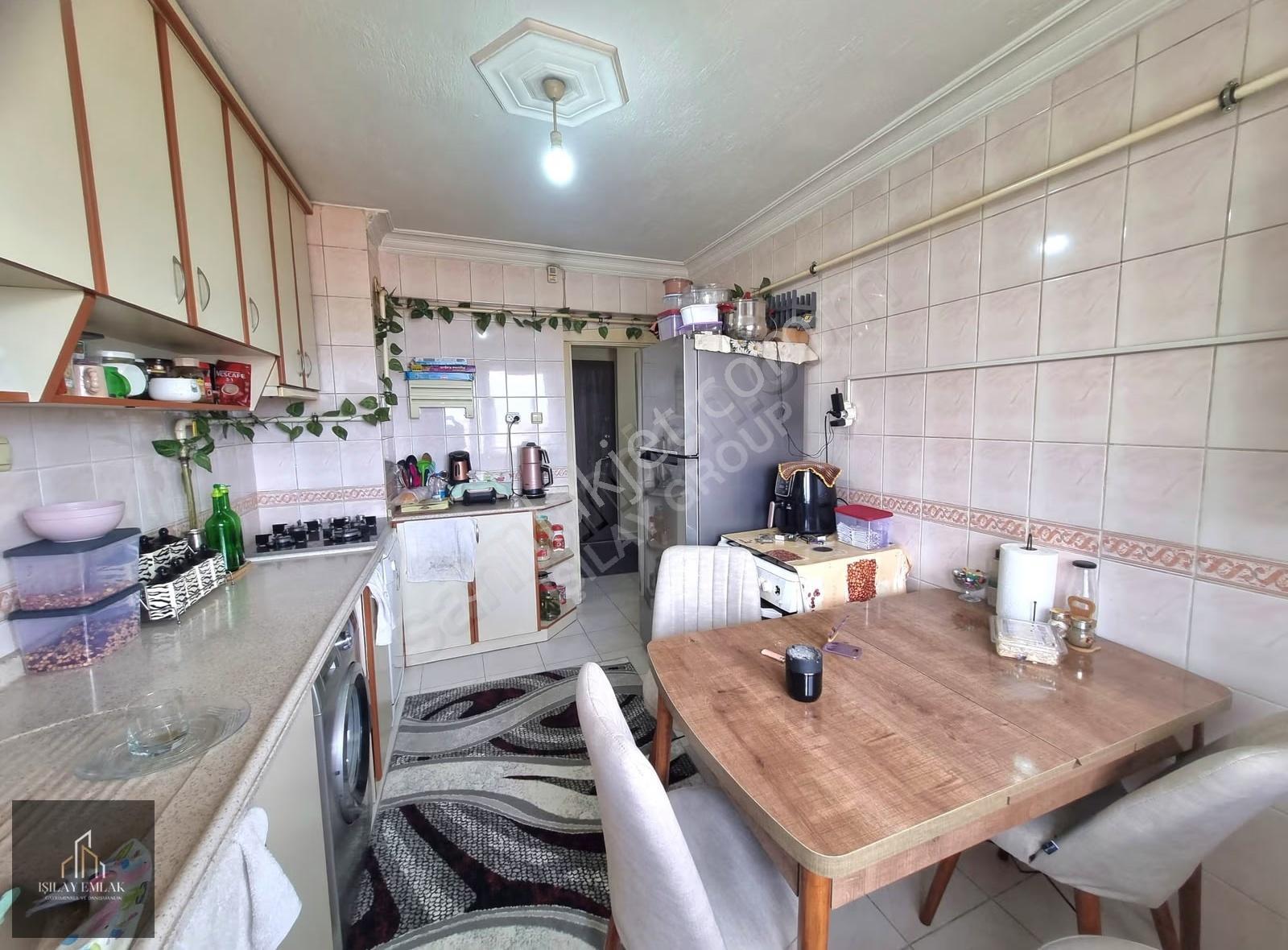 Afyon İstiklal Mahallesinde 3+1 Satılık Daire - Görsel 14