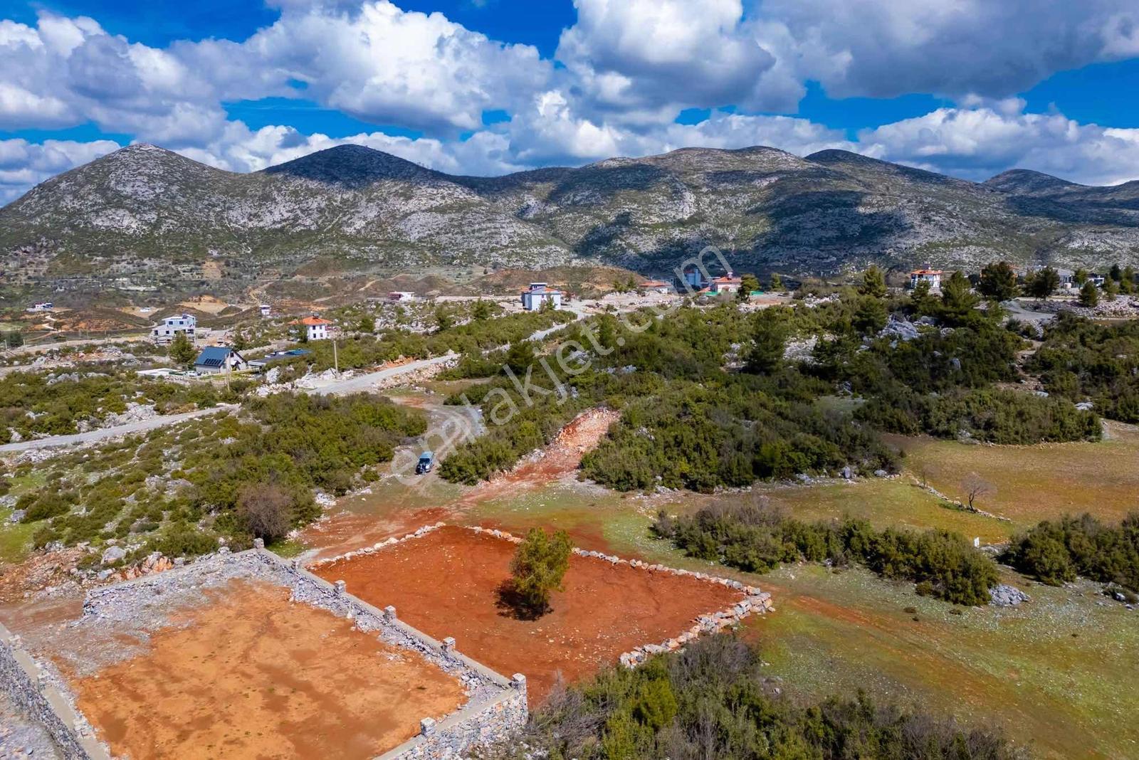Alanya Güzelbağ Fatih Mahallesi Satılık Villa İmarlı Arsa - Görsel 3