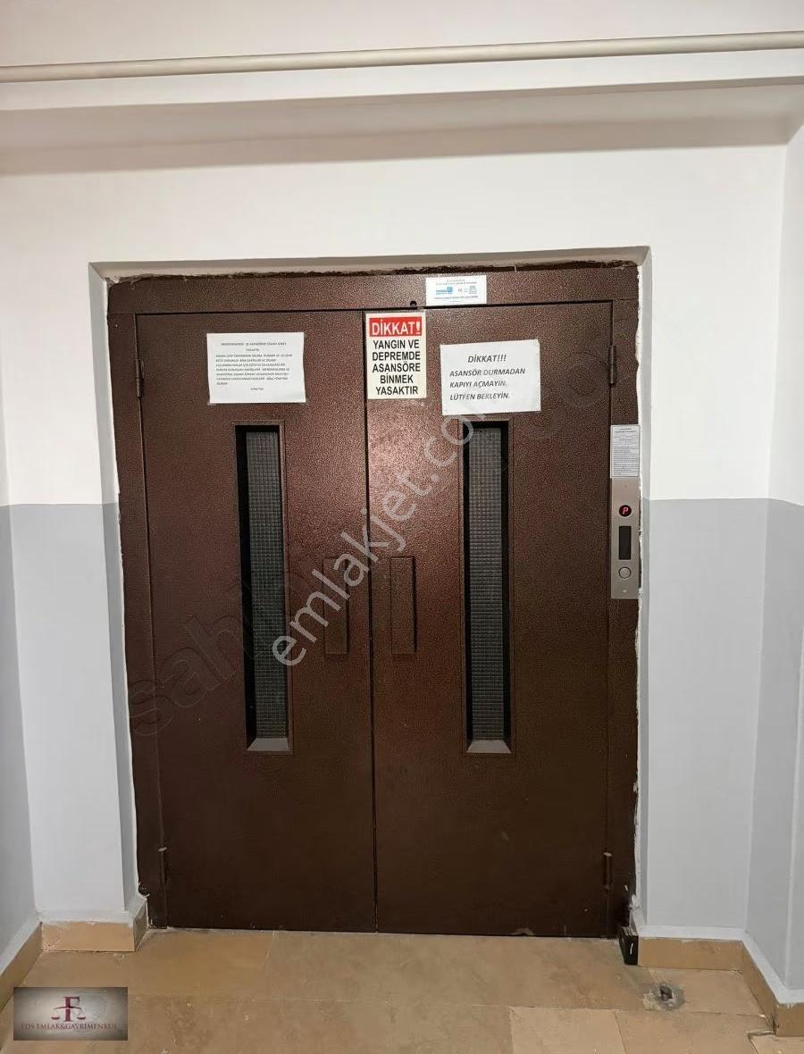 B.evler Yenibosna Çobançeşme Mah.çok Amaçlı 850 M2 İşyeri - Görsel 9
