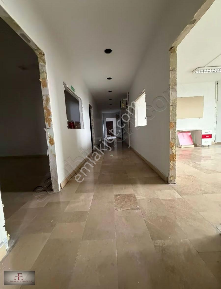 B.evler Yenibosna Çobançeşme Mah.çok Amaçlı 850 M2 İşyeri - Görsel 8