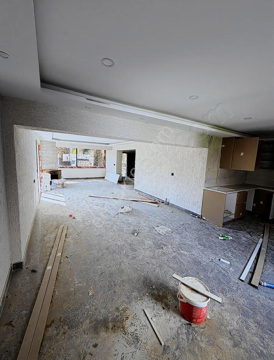 My Gayrimenkul - Efekent'te Tripleks Müstakil Villa 220m - Görsel 4