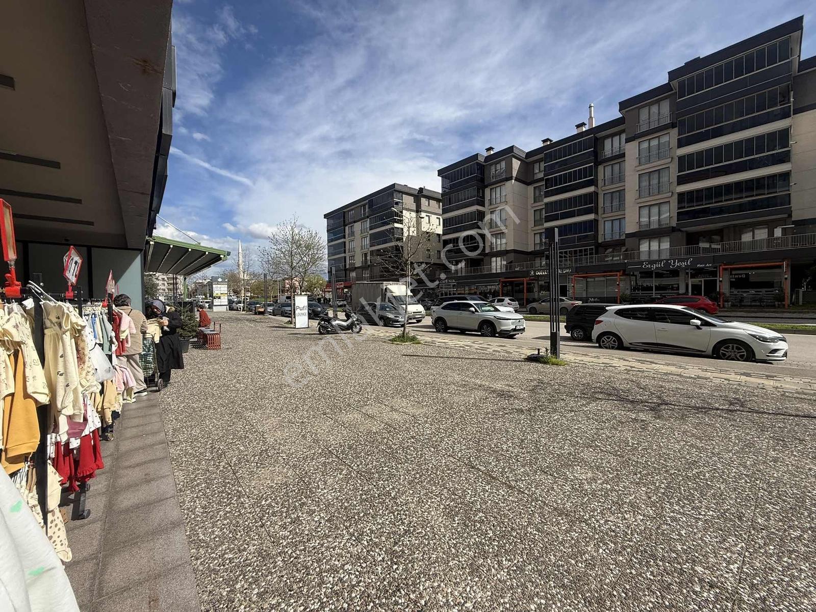 Osmangazi Soğanlı'da Devren Kiralık Çocuk Giyim Mağazası - Görsel 21