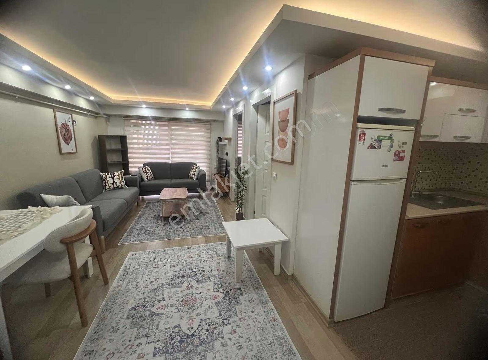 İnönü Cd Sinde 1.5+1 Eşyalı Kiralık Apart