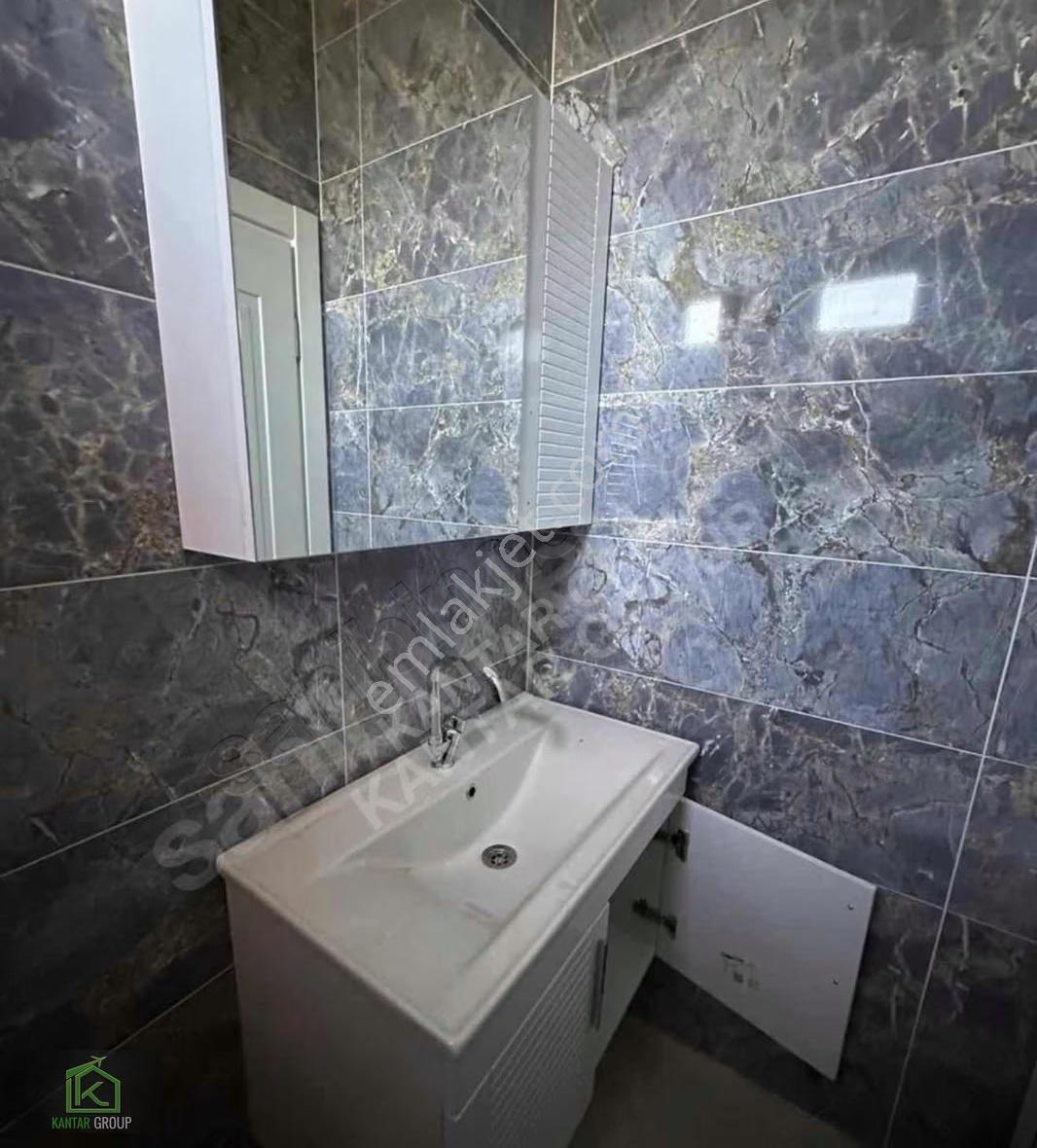Site İçinde Havuzlu 3.5+1 Kiralık Villa - Görsel 14
