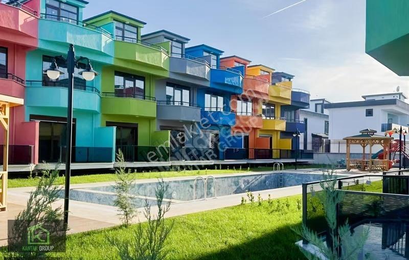Site İçinde Havuzlu 3.5+1 Kiralık Villa - Görsel 7