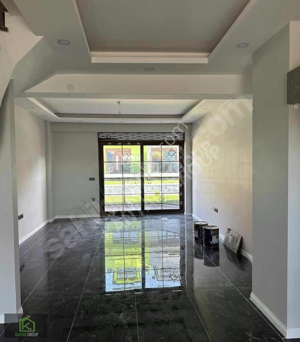 Site İçinde Havuzlu 3.5+1 Kiralık Villa - Görsel 4