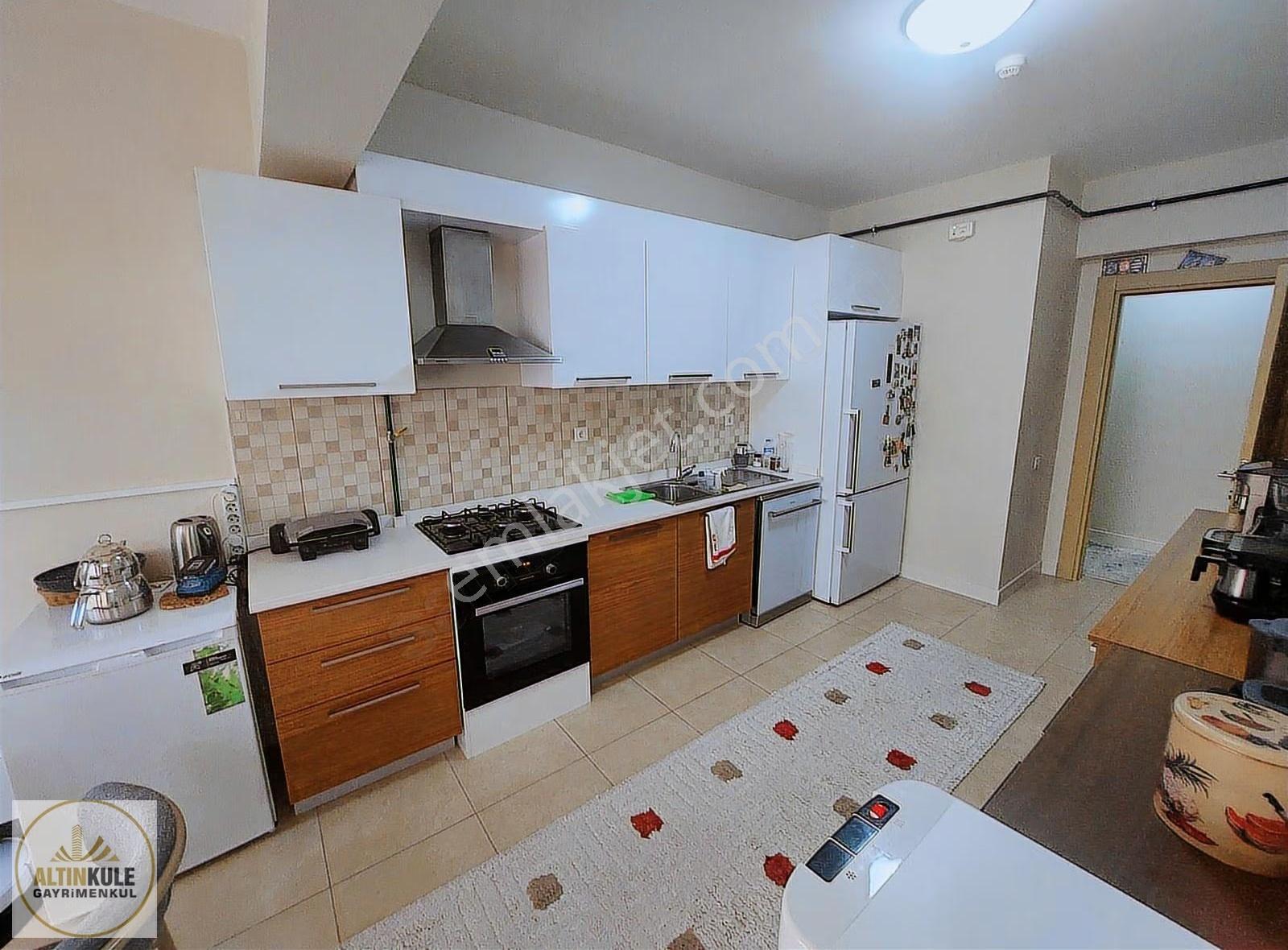 Altınkule'den Güneypark-1 Sitesi Eşyalı Yüksek Kat Satılık 3+1 - Görsel 12