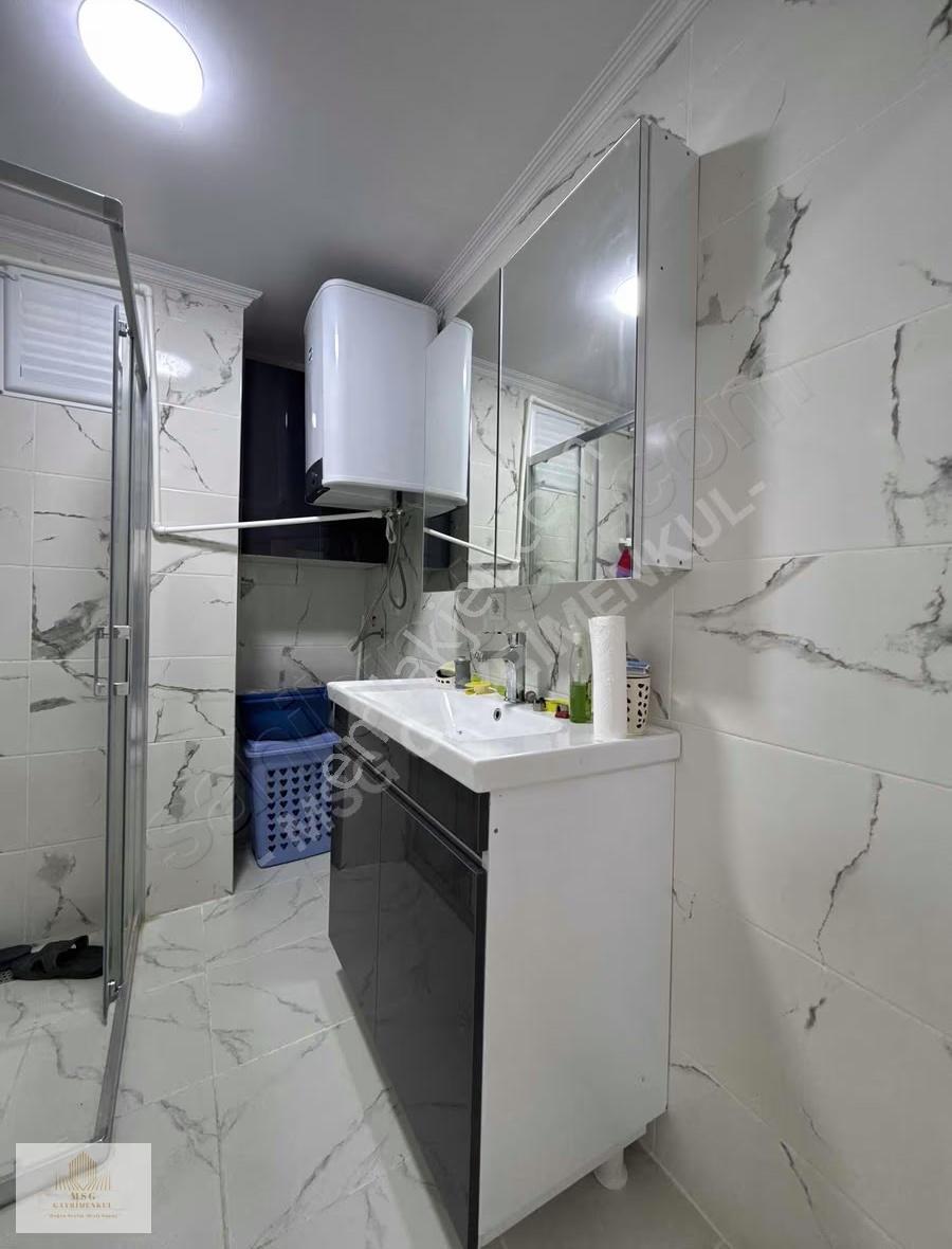Msg'den Cadde Yakını Full Tadilatlı Teraslı & Balkonlu 1+1 Daire - Görsel 13