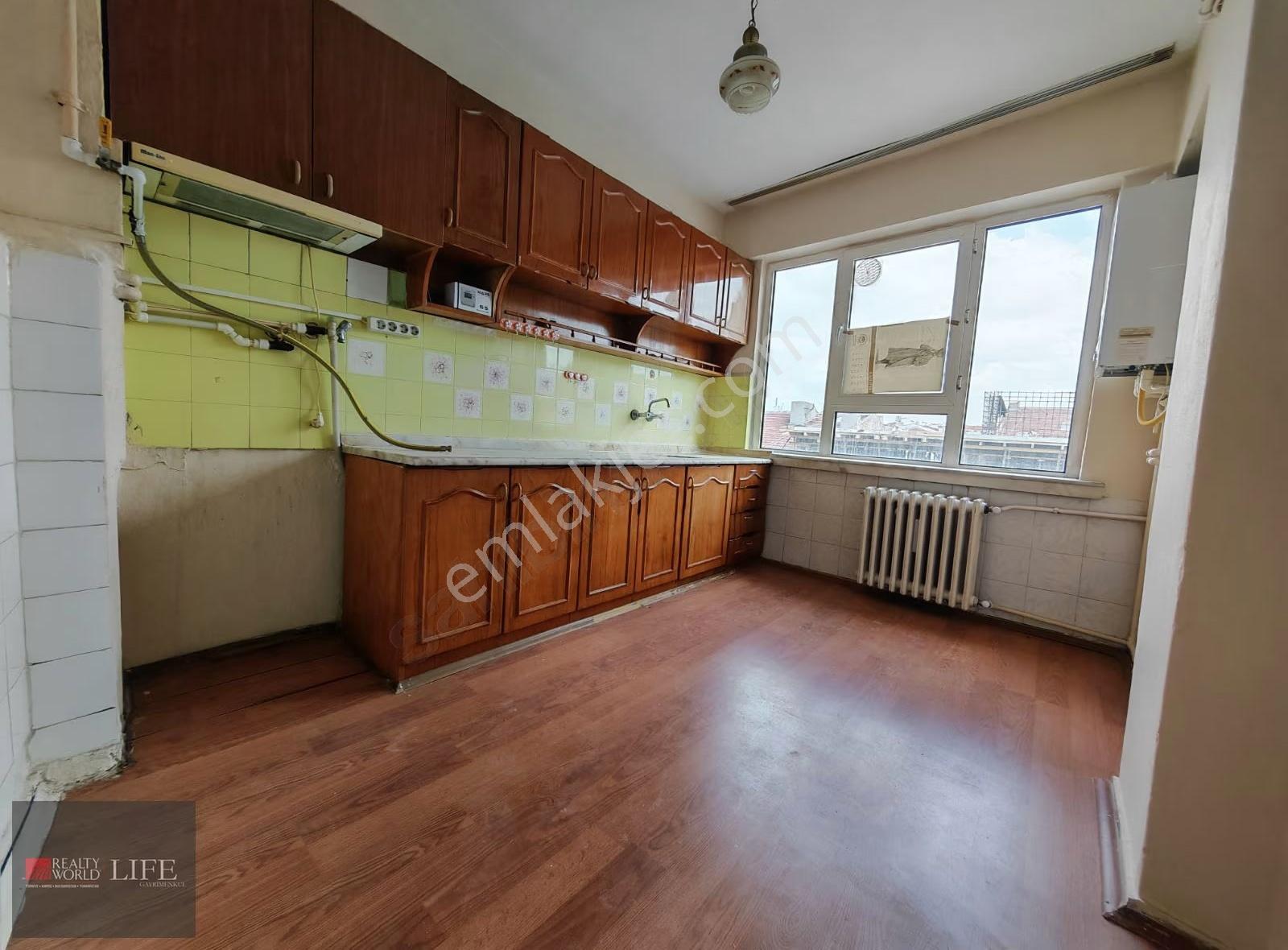 Rw Lıfe// Kurtuluş Mah. Çift Balkonlu 3+1 Satılık 130m2 Daire - Görsel 15