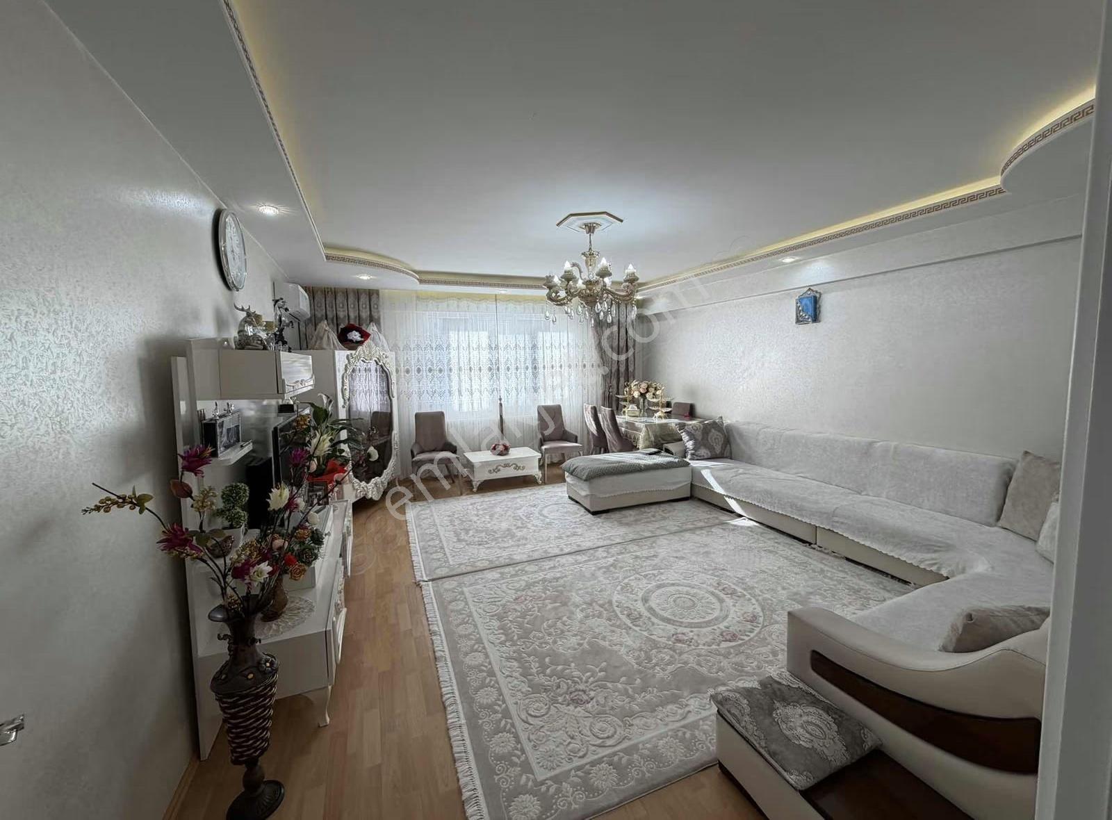 Elit Emlaktan Zaferde 3+1 Satlık