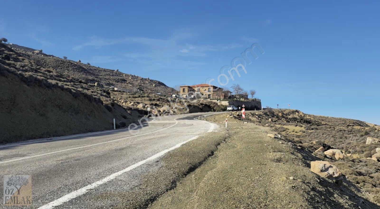 Çanakkale Gökçeada Öz Emlak'tan Çınar Altı Ve Tavernalara Komşu - Görsel 9