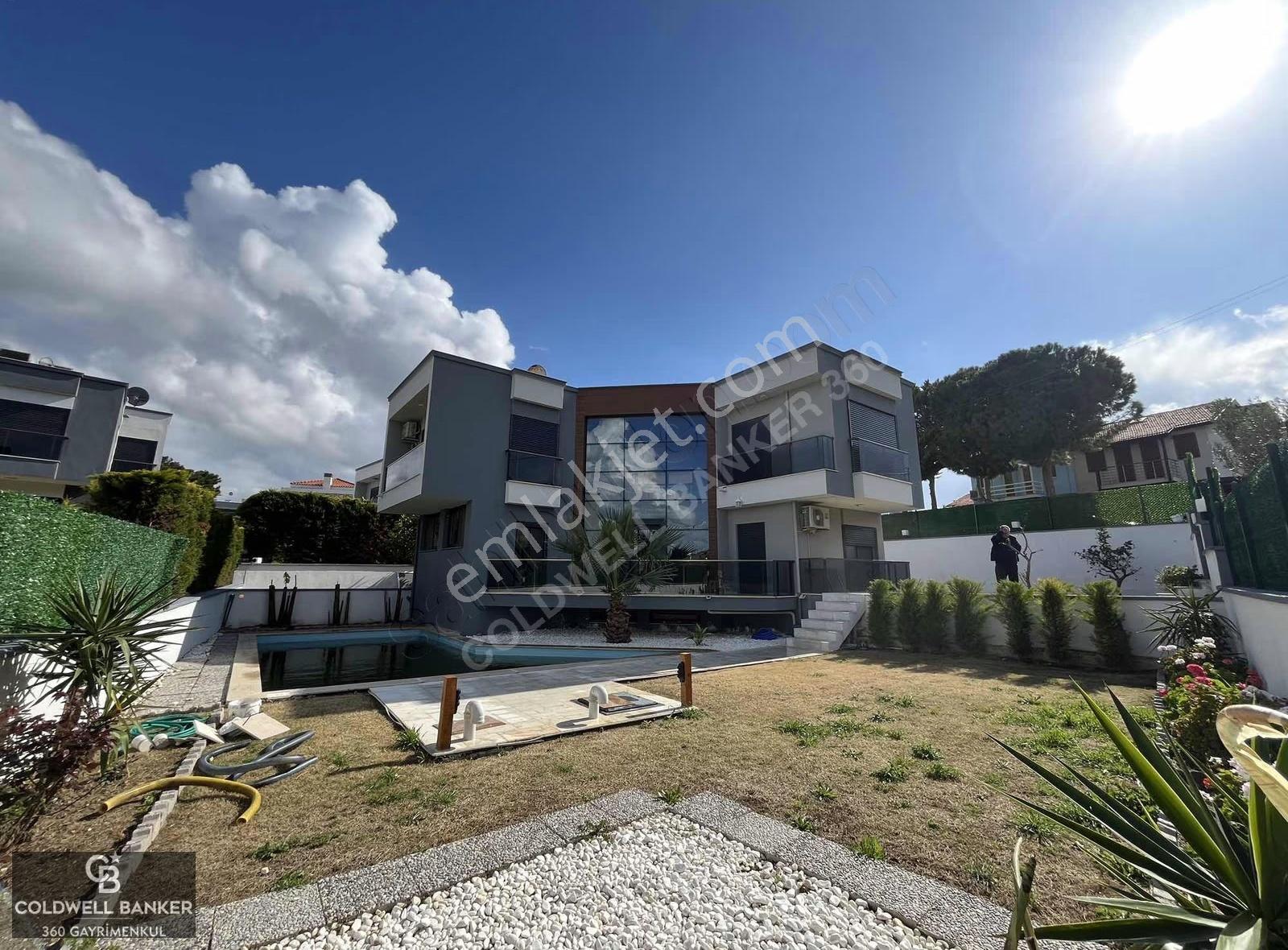 Çeşme Dalyan Sakızlıkoy'a Yakın Havuzlu Müstakil Villa Kiralık - Görsel 11