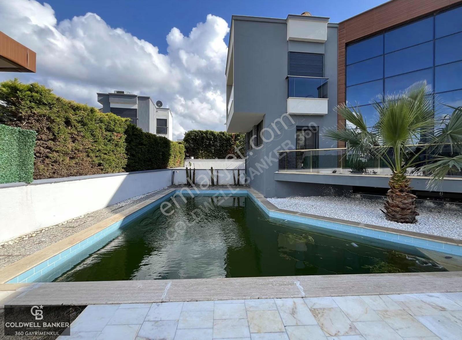 Çeşme Dalyan Sakızlıkoy'a Yakın Havuzlu Müstakil Villa Kiralık - Görsel 6