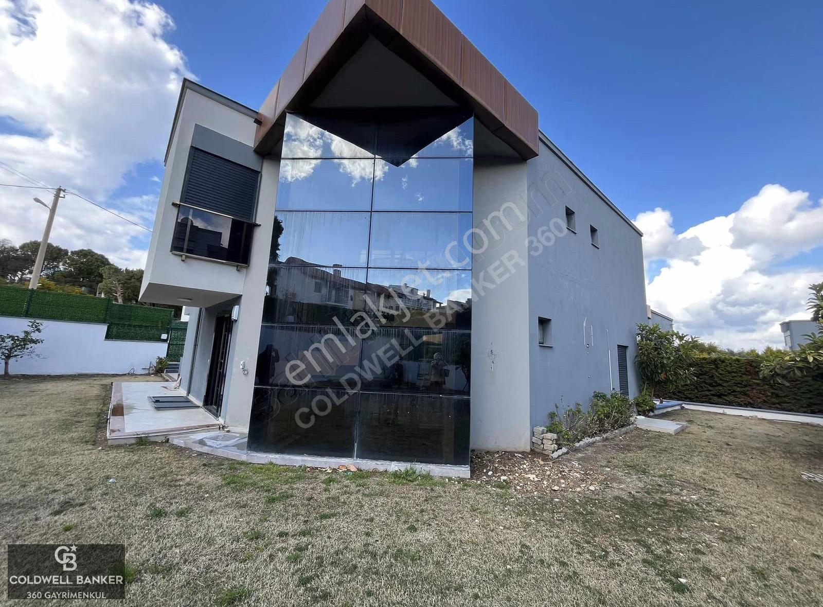 Çeşme Dalyan Sakızlıkoy'a Yakın Havuzlu Müstakil Villa Kiralık - Görsel 7