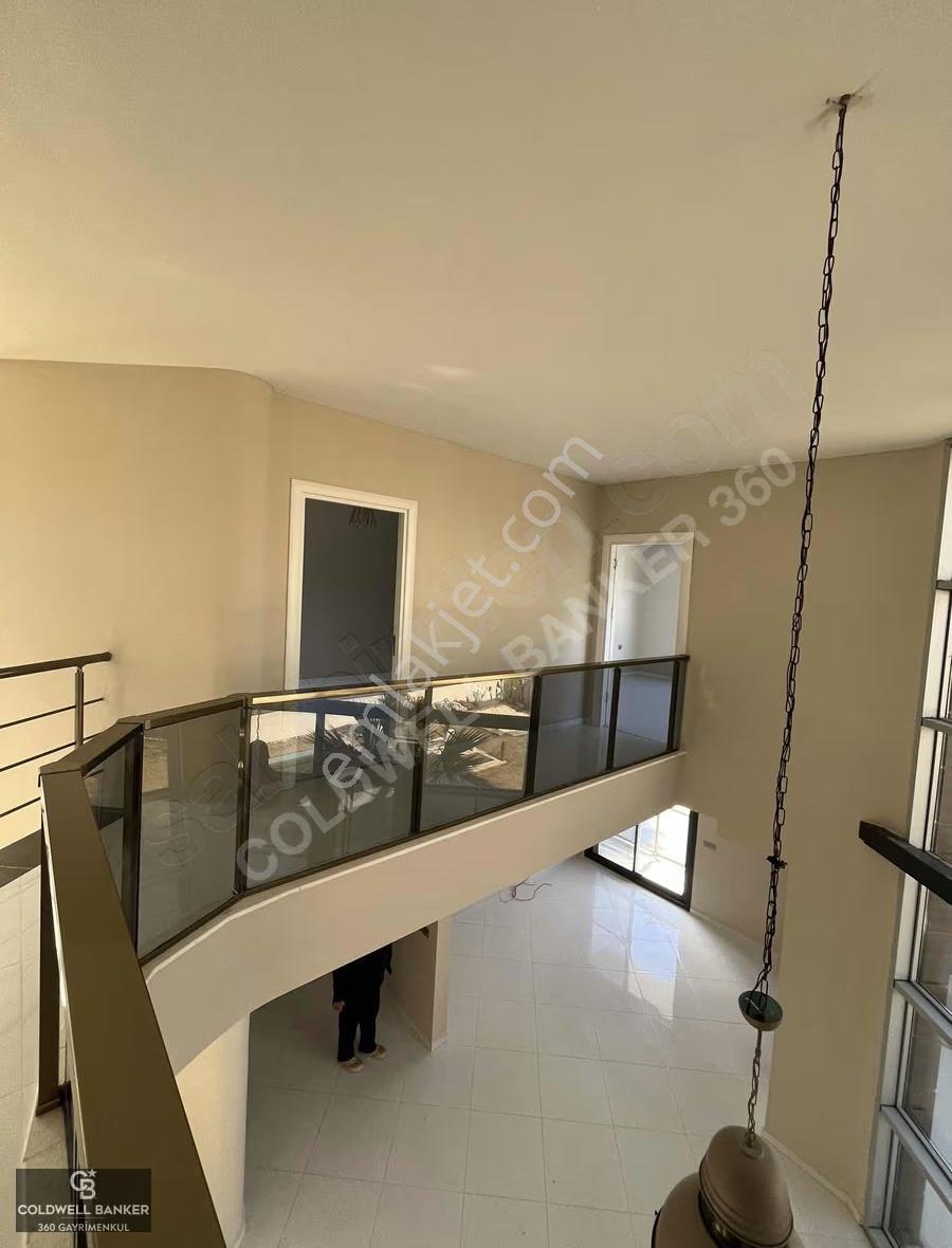 Çeşme Dalyan Sakızlıkoy'a Yakın Havuzlu Müstakil Villa Kiralık - Görsel 32
