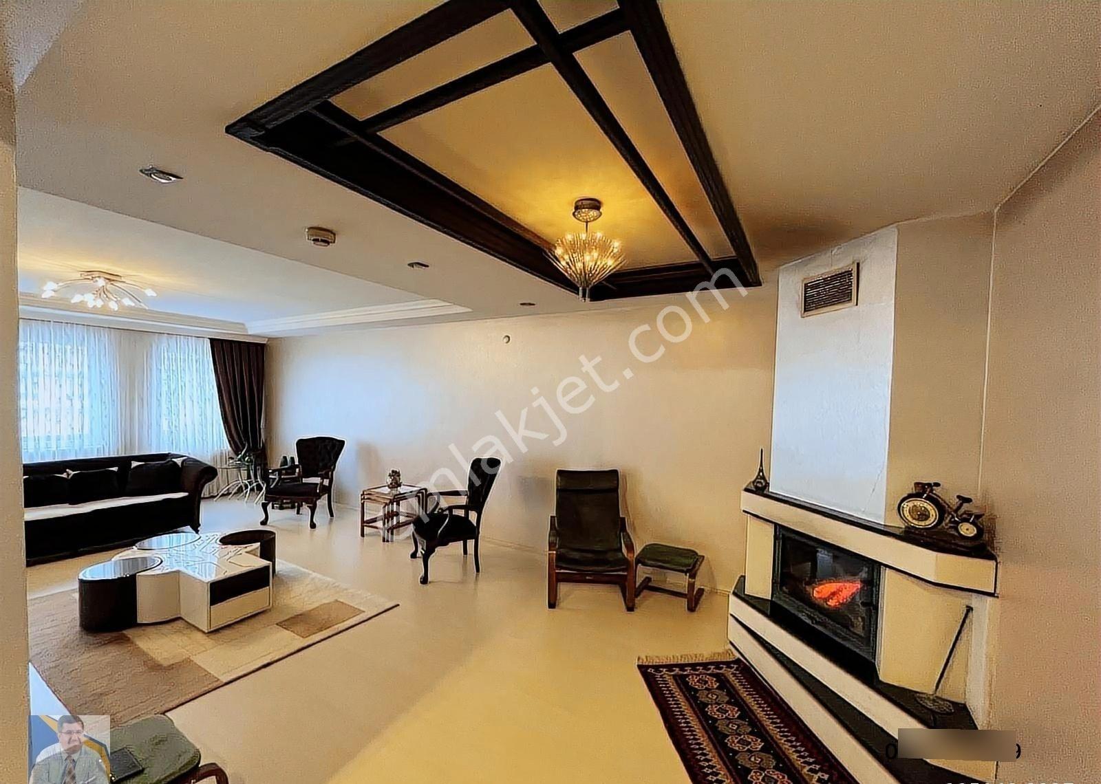 İki Nisan Caddesinde Satılık Site İçi Tripleks Villa - Görsel 7