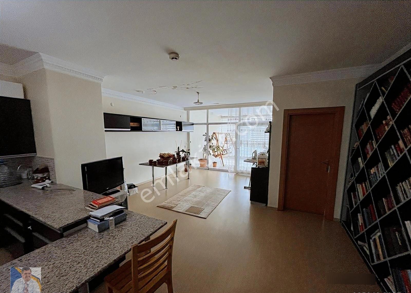 İki Nisan Caddesinde Satılık Site İçi Tripleks Villa - Görsel 27