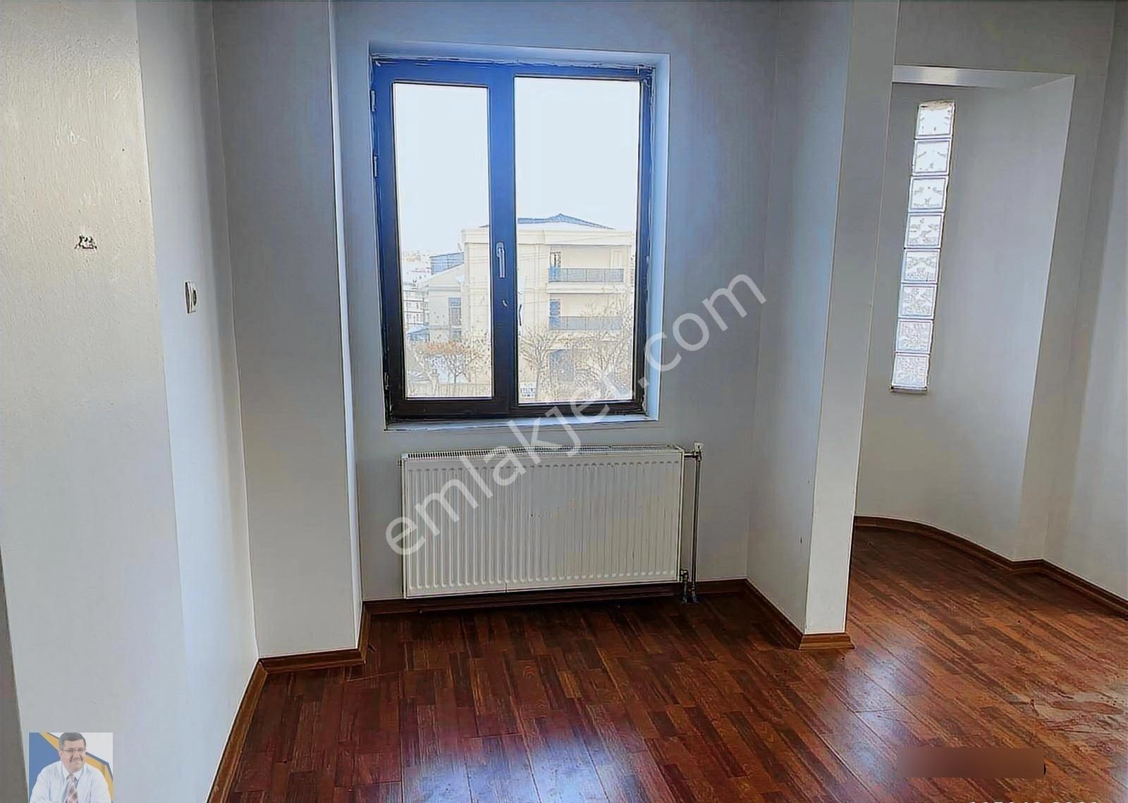 Edremit'te Satılık Deniz Manzaralı Geniş Dublex Villa - Görsel 12