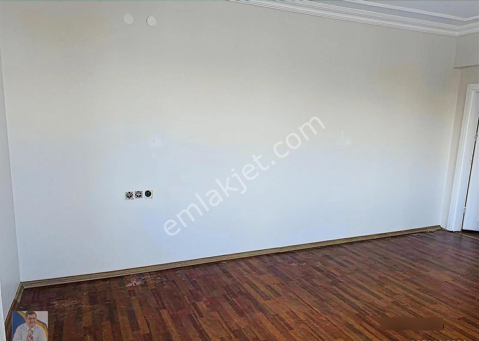 Edremit'te Satılık Deniz Manzaralı Geniş Dublex Villa - Görsel 25