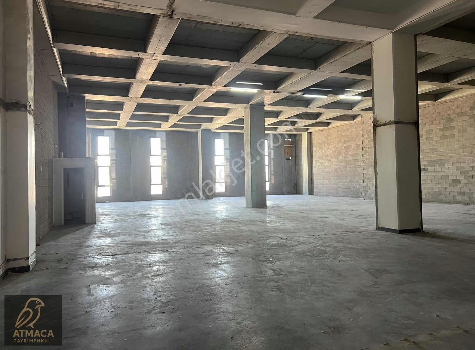 Sınpaş İş Modern Ambarlı 'da 680 M2 Kiralık Kullanışlı İşyeri - Görsel 4