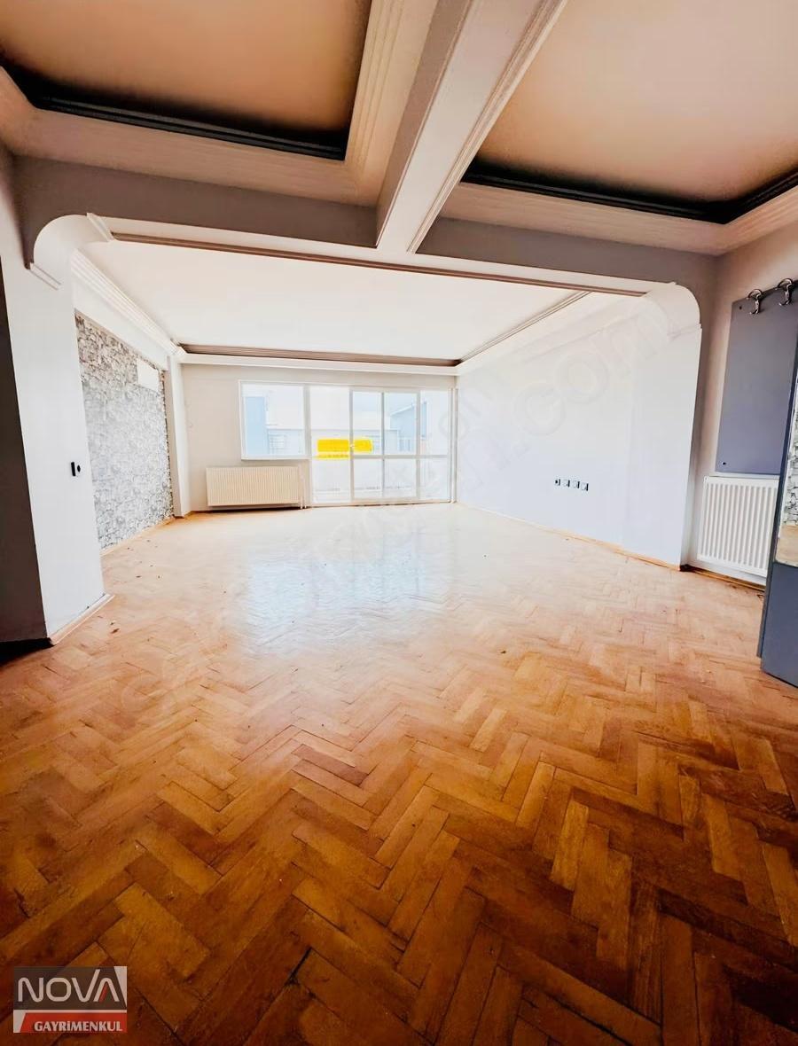 Manisa Ulupark Civarı Önü Açık 2+1 125m2 Satılık Ferah Daire - Görsel 8