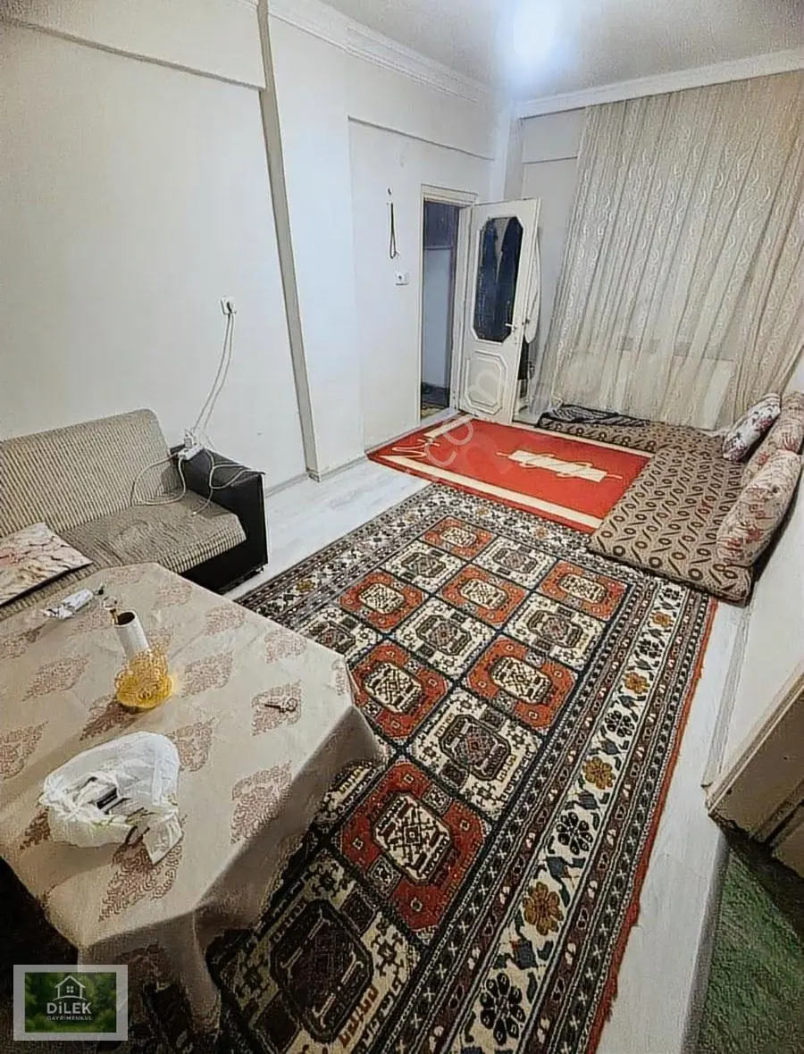 İnönu Mahallesinde Satılık Hısselı Daıre Gırıs Katı Satiliktir - Görsel 4