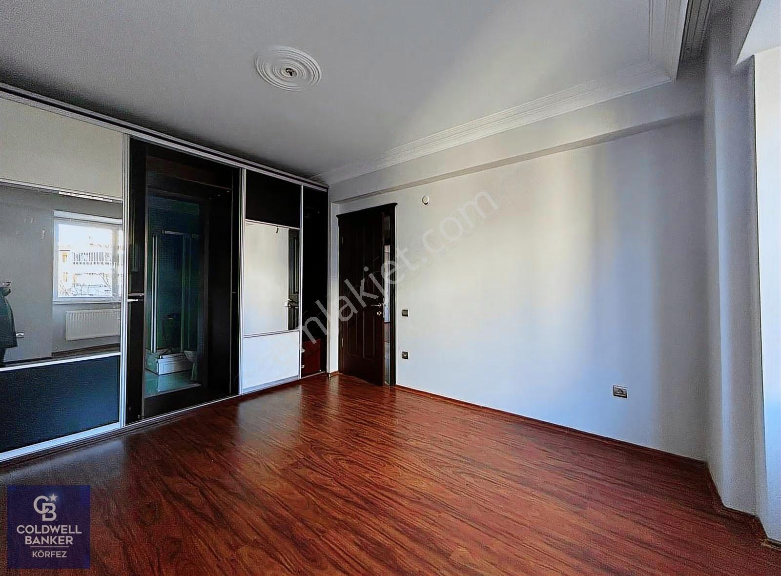 Edremit Cennetayağında Kiralık 3+1 Daire - Görsel 11