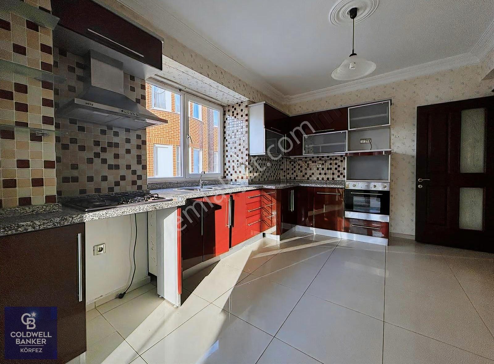 Edremit Cennetayağında Kiralık 3+1 Daire - Görsel 8