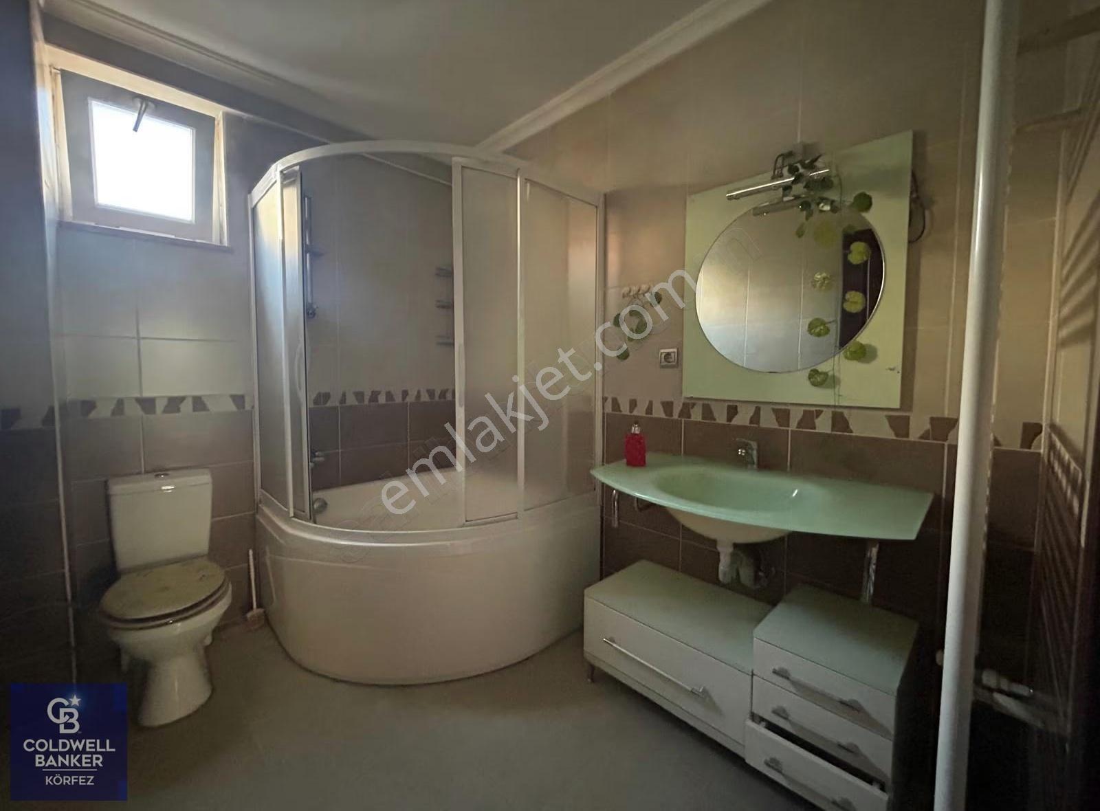 Edremit Cennetayağında Kiralık 3+1 Daire - Görsel 23