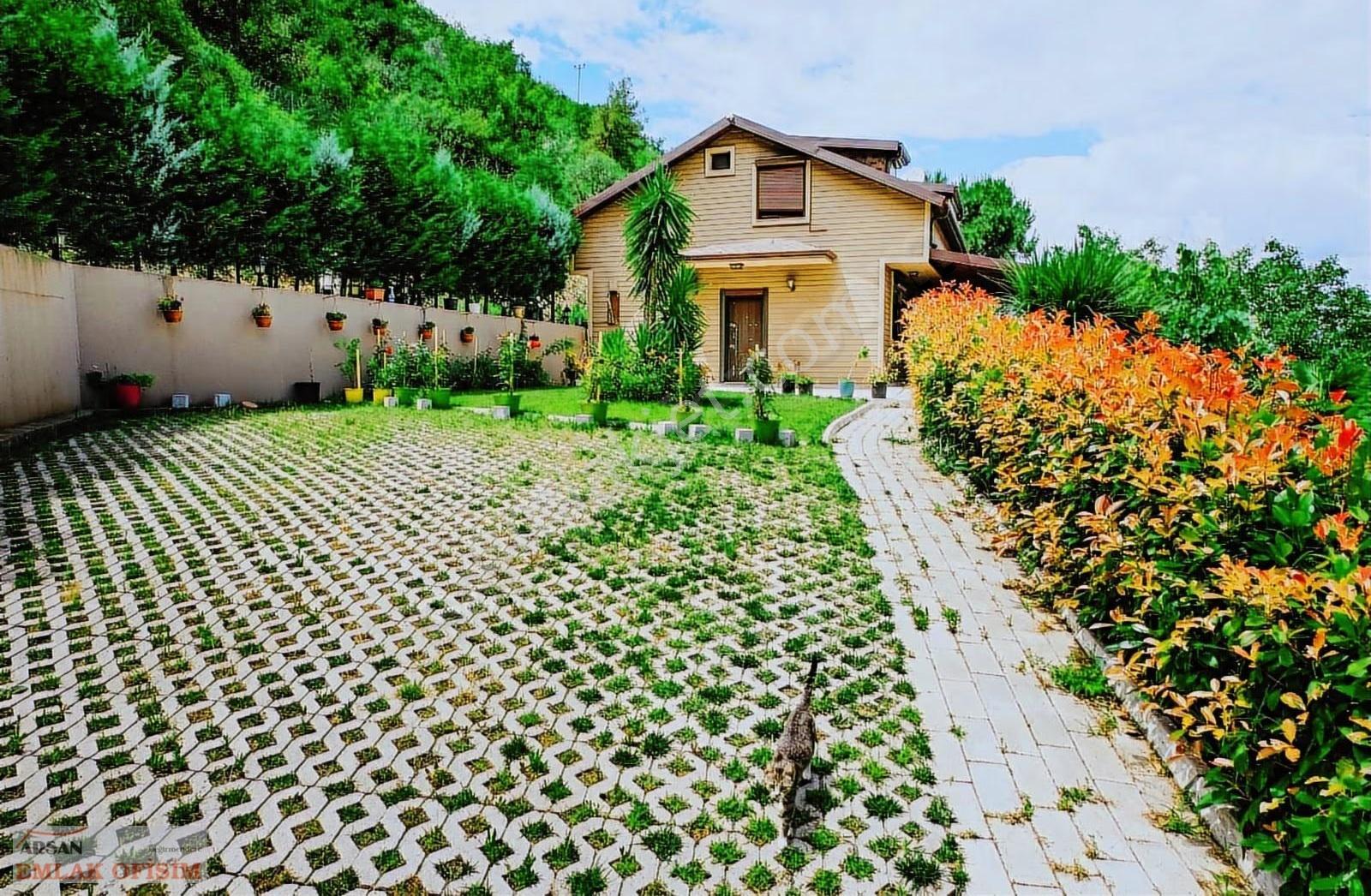 Muhteşem Manzaralı 1558 M2 Meyva Bahçesi İçinde Satılık Villa - Görsel 29