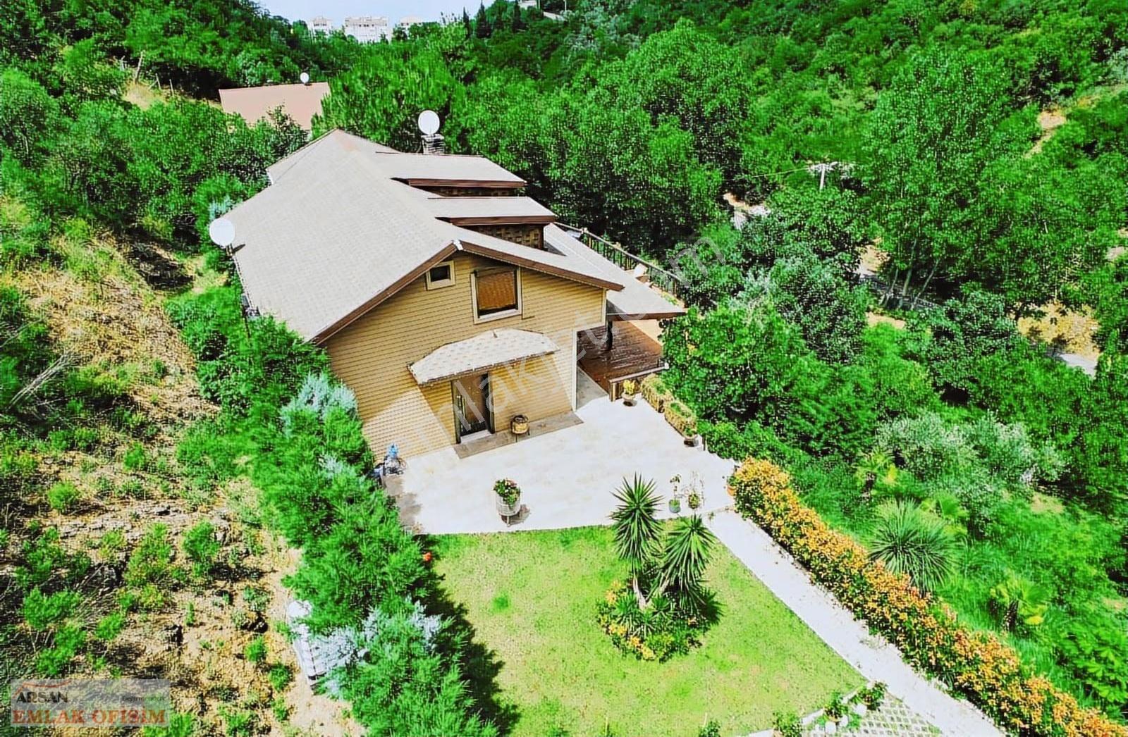 Muhteşem Manzaralı 1558 M2 Meyva Bahçesi İçinde Satılık Villa - Görsel 4