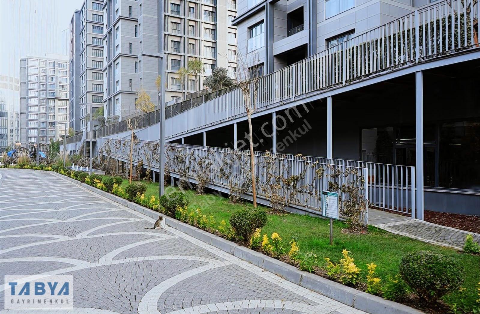 Tabya'dan Avangart İstanbulda 2+1 Yüksek Kat Satılık Daire - Görsel 34
