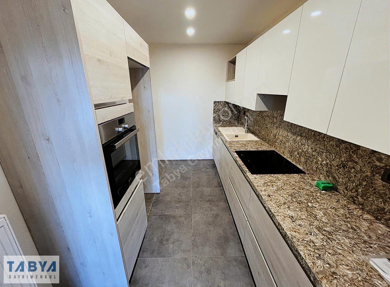Tabya'dan Avangart İstanbulda 2+1 Yüksek Kat Satılık Daire - Görsel 2