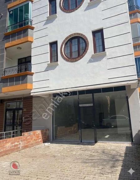 Özgür'den İstasyonda Ana Caddeye Yakın Yatırımlık Fırsat Dükkan