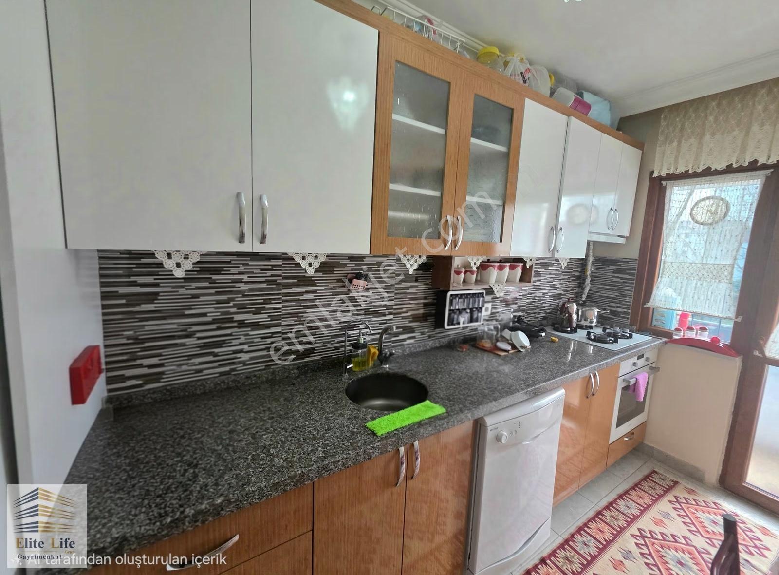 Sancaktepe Osmangazide 2+1 Otoparklı İskanlı Satılık Daire - Görsel 7