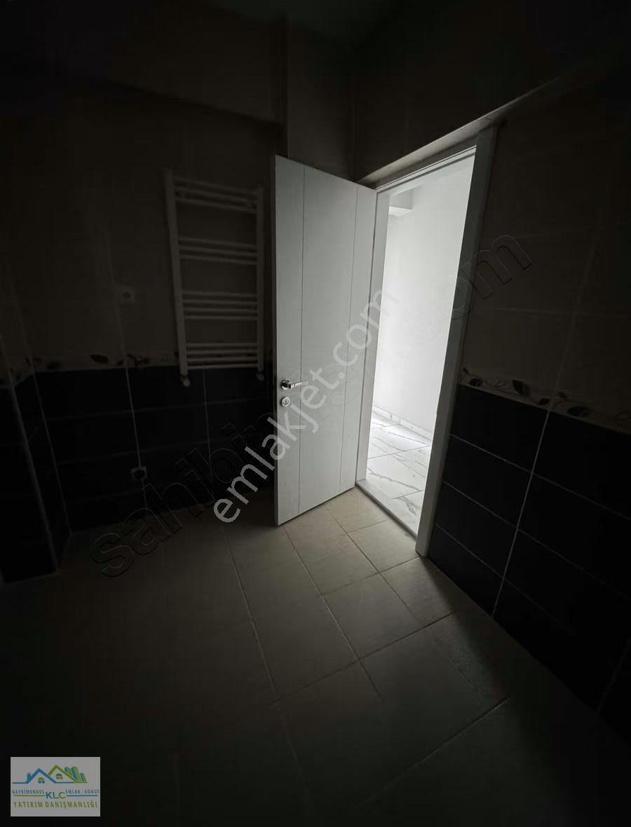 Klc 'den Karesi Atatürk Mahallesinde 3+1 120 M² Daire - Görsel 11