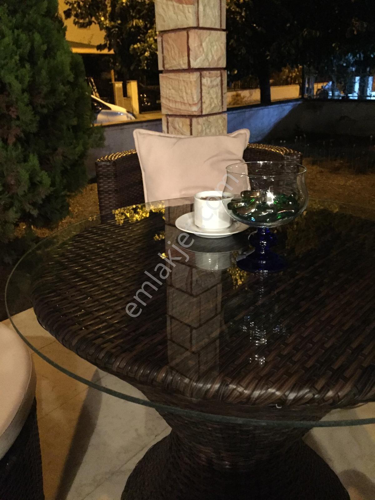 Route 10'dan Dikili Kabakum'da Sezonluk Kiralık Villa - Görsel 30
