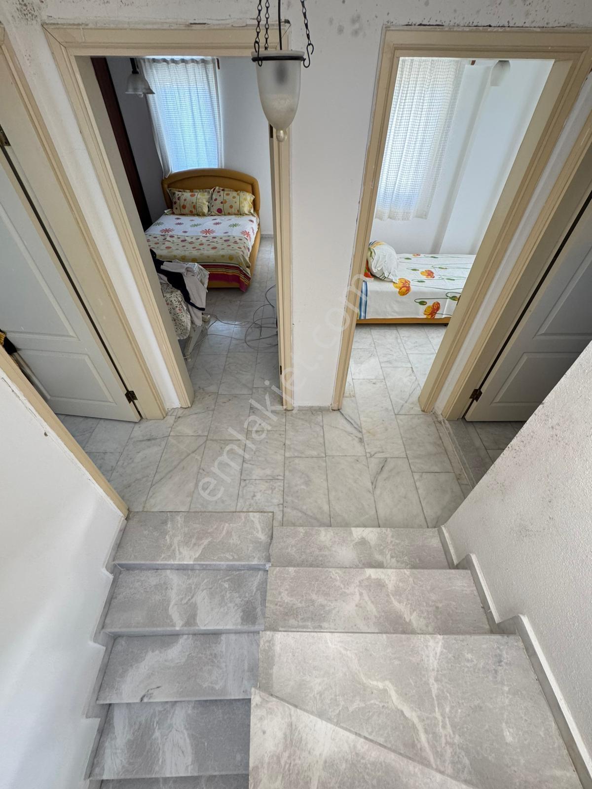 Route 10'dan Dikili Kabakum'da Sezonluk Kiralık Villa - Görsel 3