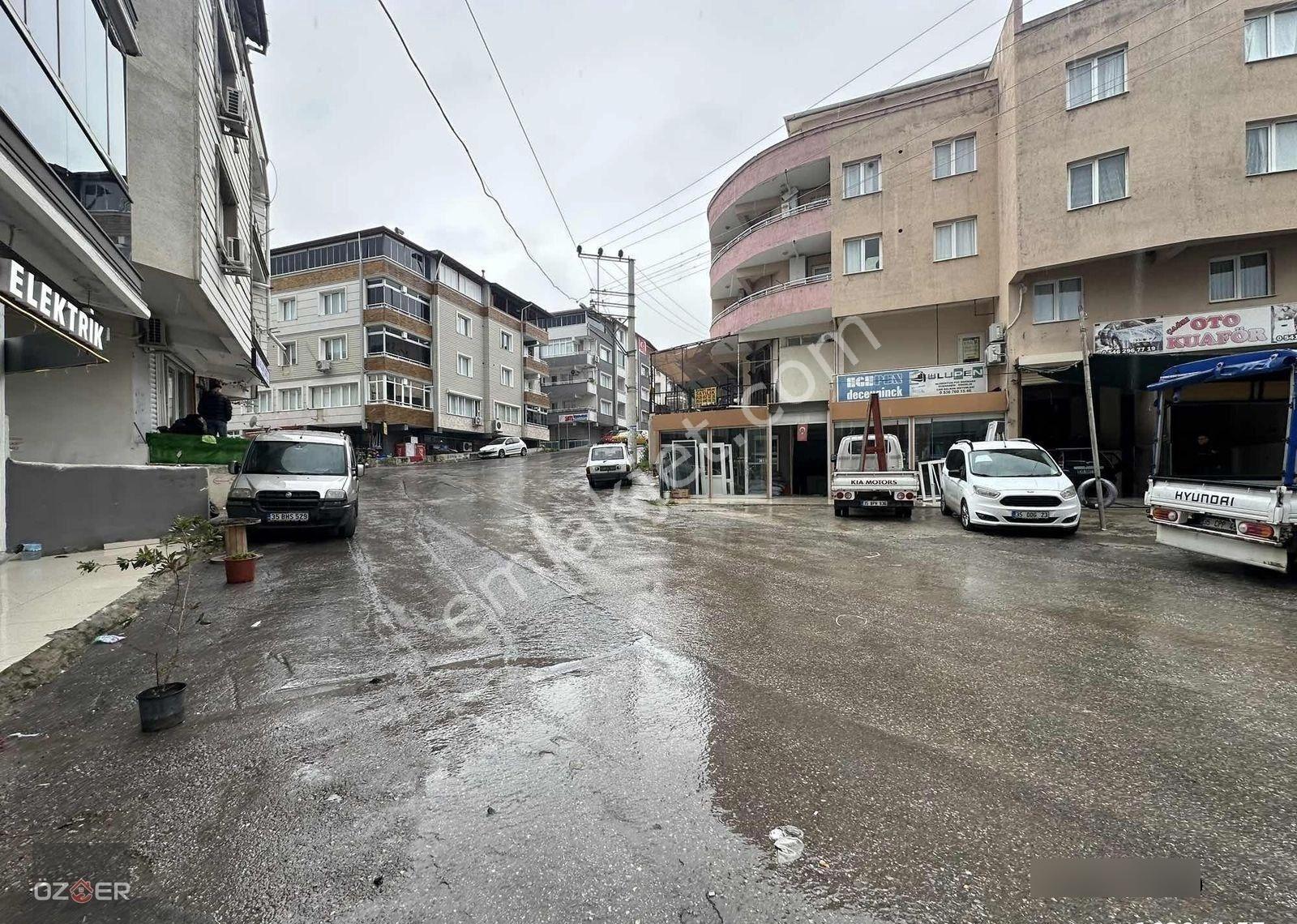 Öz-er Gayrimenkul'den Kiralık Vitrin Alanı Geniş Dükkan - Görsel 11