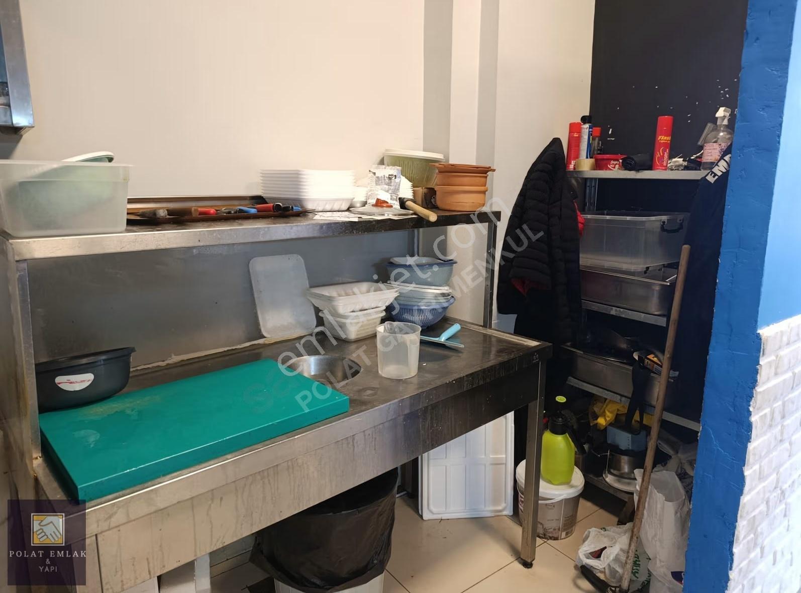 Sancaktepe'de Devren Satılık 150m² Yüksek Cirolu Dükkan - Görsel 8