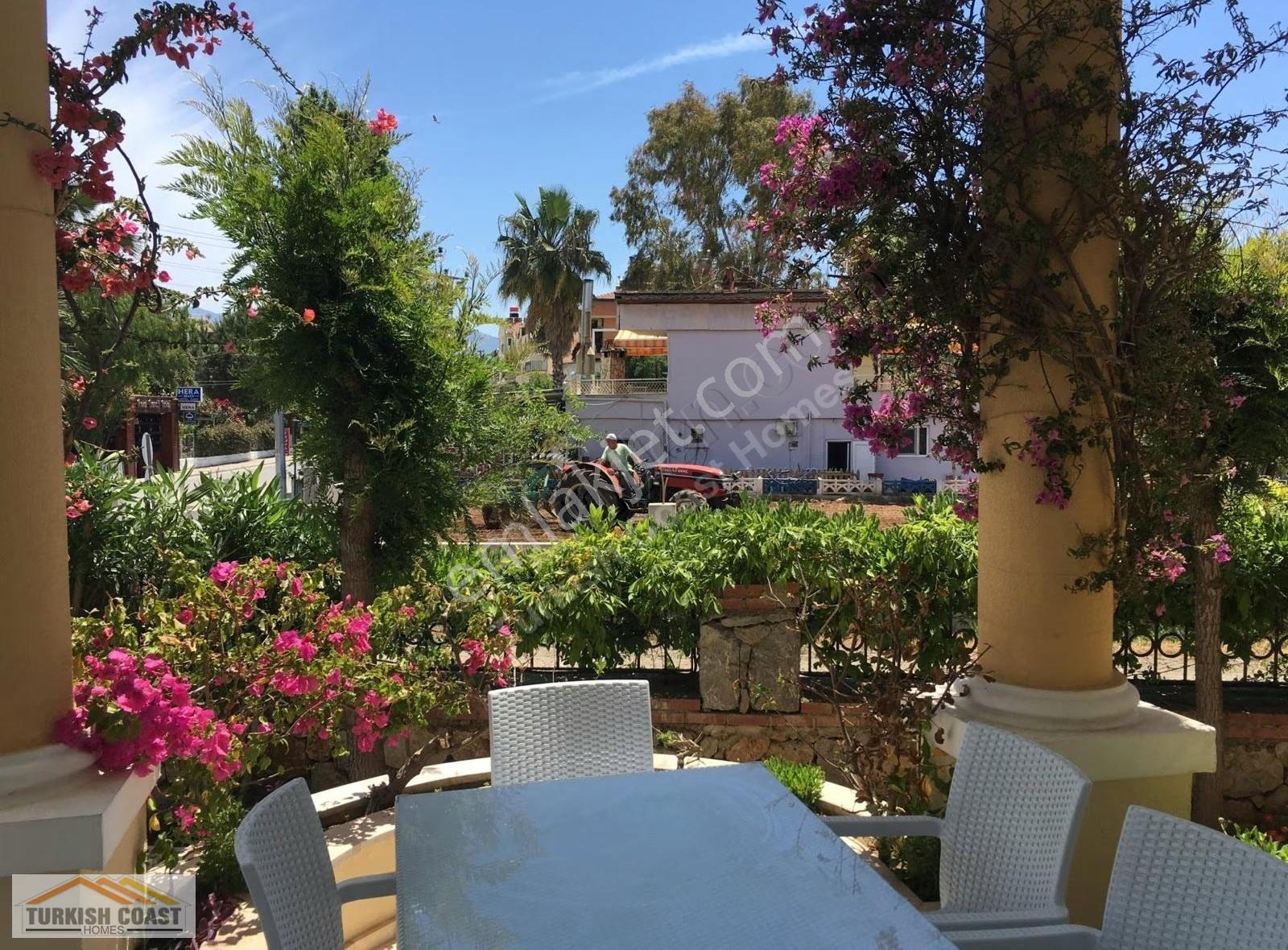 Çalış Plajında Denize Sıfır Site İçerisinde Villa - Görsel 12