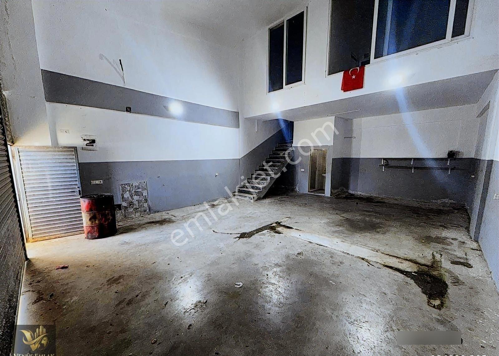 Beymelek Mahallesi Demre Sanayisinde Kiralık Dükkan