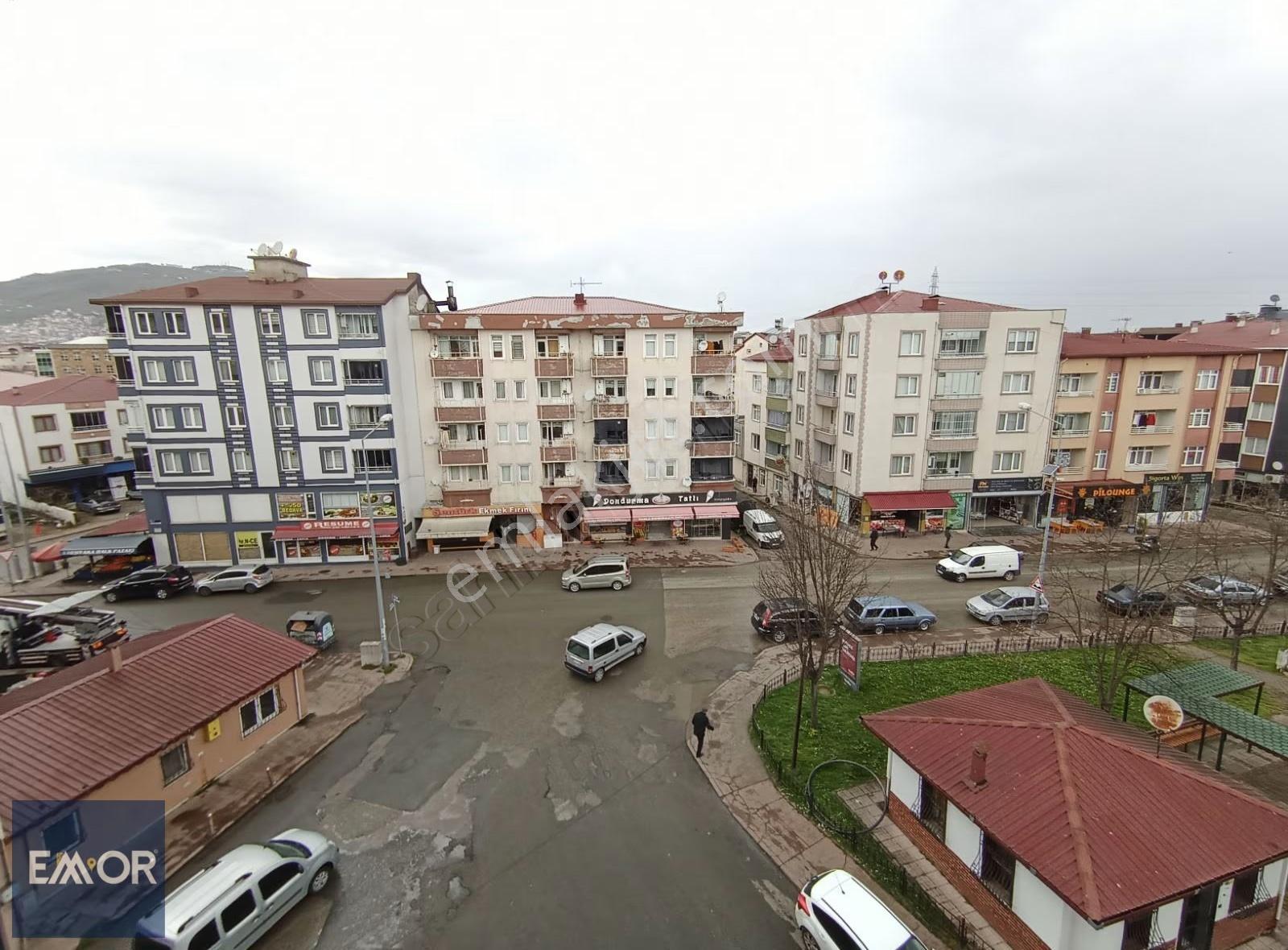 Emor Gayrimenkulden Kiralık 3,5+1 Daire - Görsel 3
