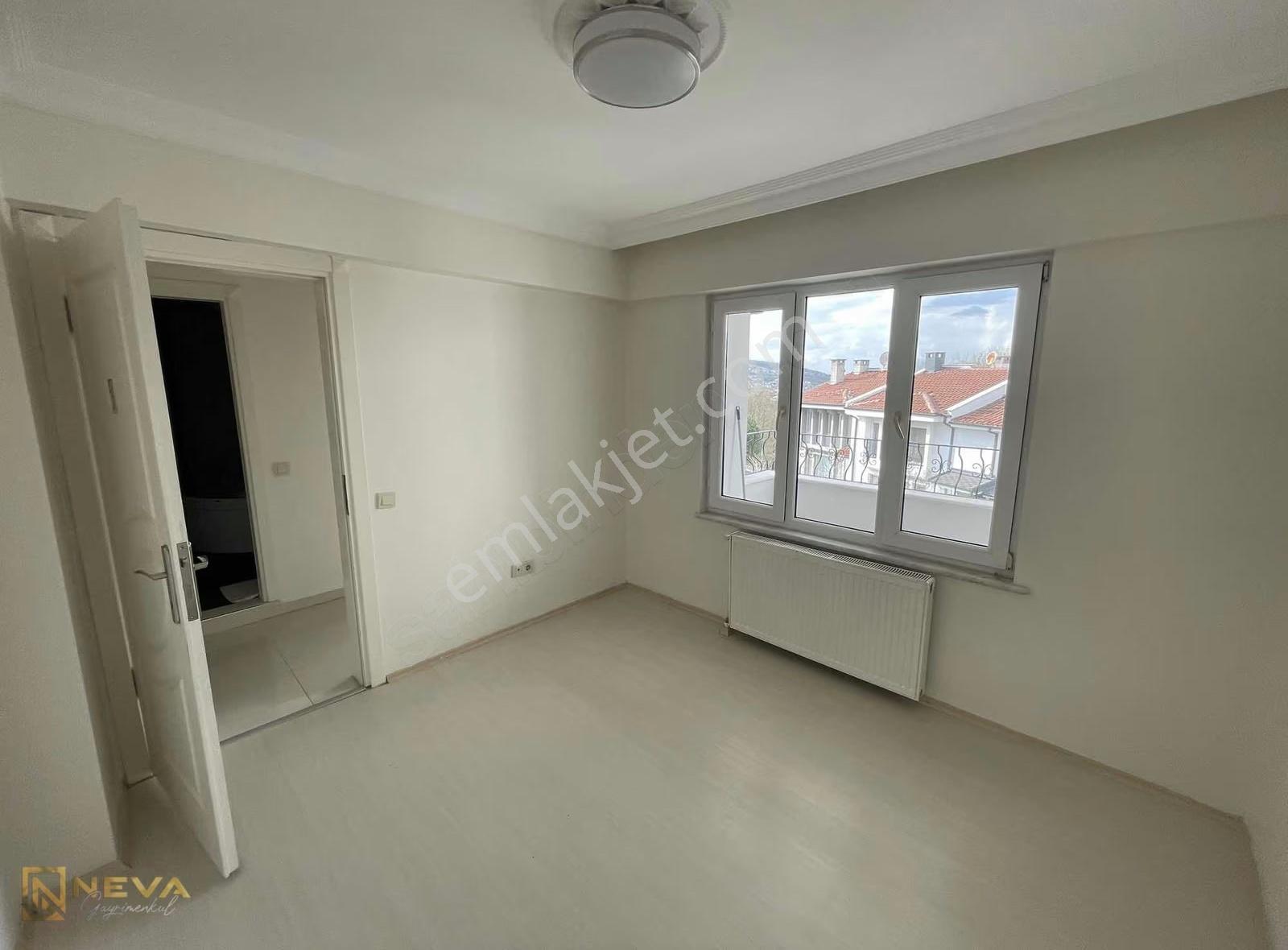 Kemalpaşa Mah'de Kiralık 4+1 Bahçeli Dublex Daire - Görsel 6