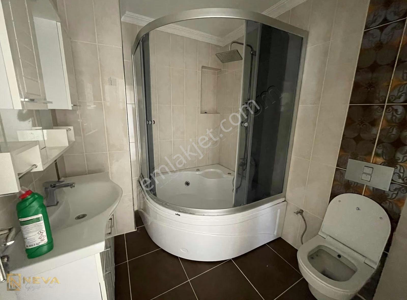 Kemalpaşa Mah'de Kiralık 4+1 Bahçeli Dublex Daire - Görsel 7