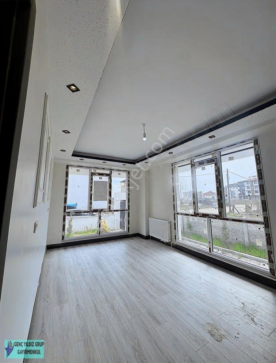 Lüks Yapılı 1+1 Kiralık Daire - Görsel 13