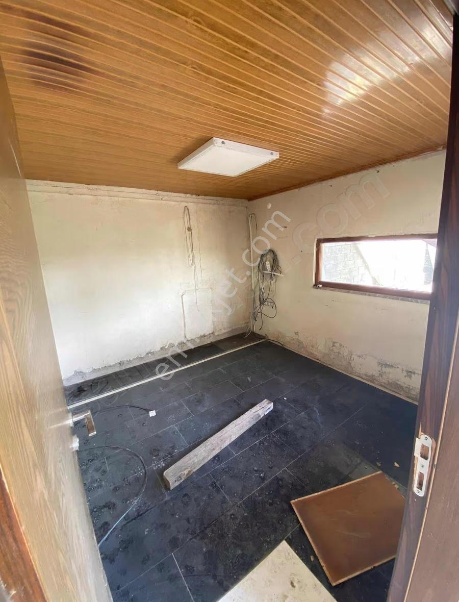 Gökdemir Gayrimenkulden Pazarsuyunda Kiralık Büyük Dükkan + Arsa - Görsel 5