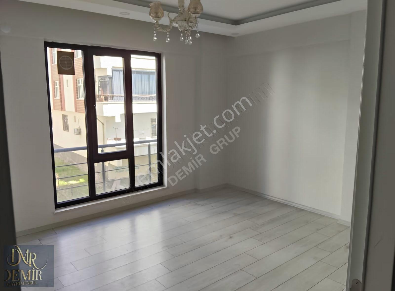 Üniversite Yakını Eşyalı Kiralık 2+0 Sıfır Daire - Görsel 12