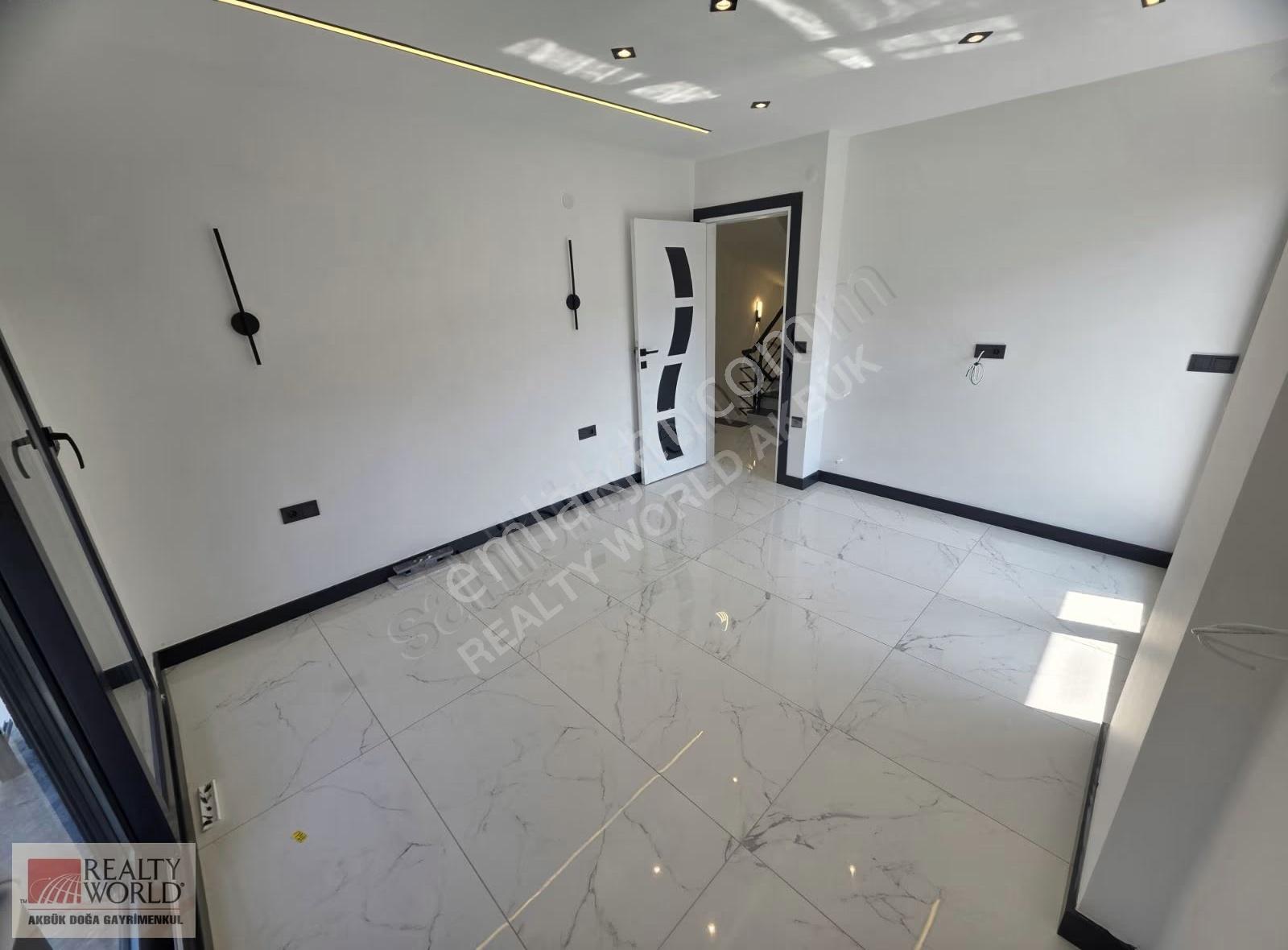 Didim Akbük'de Müstakil Bahçeli Satılık Villa - Görsel 8